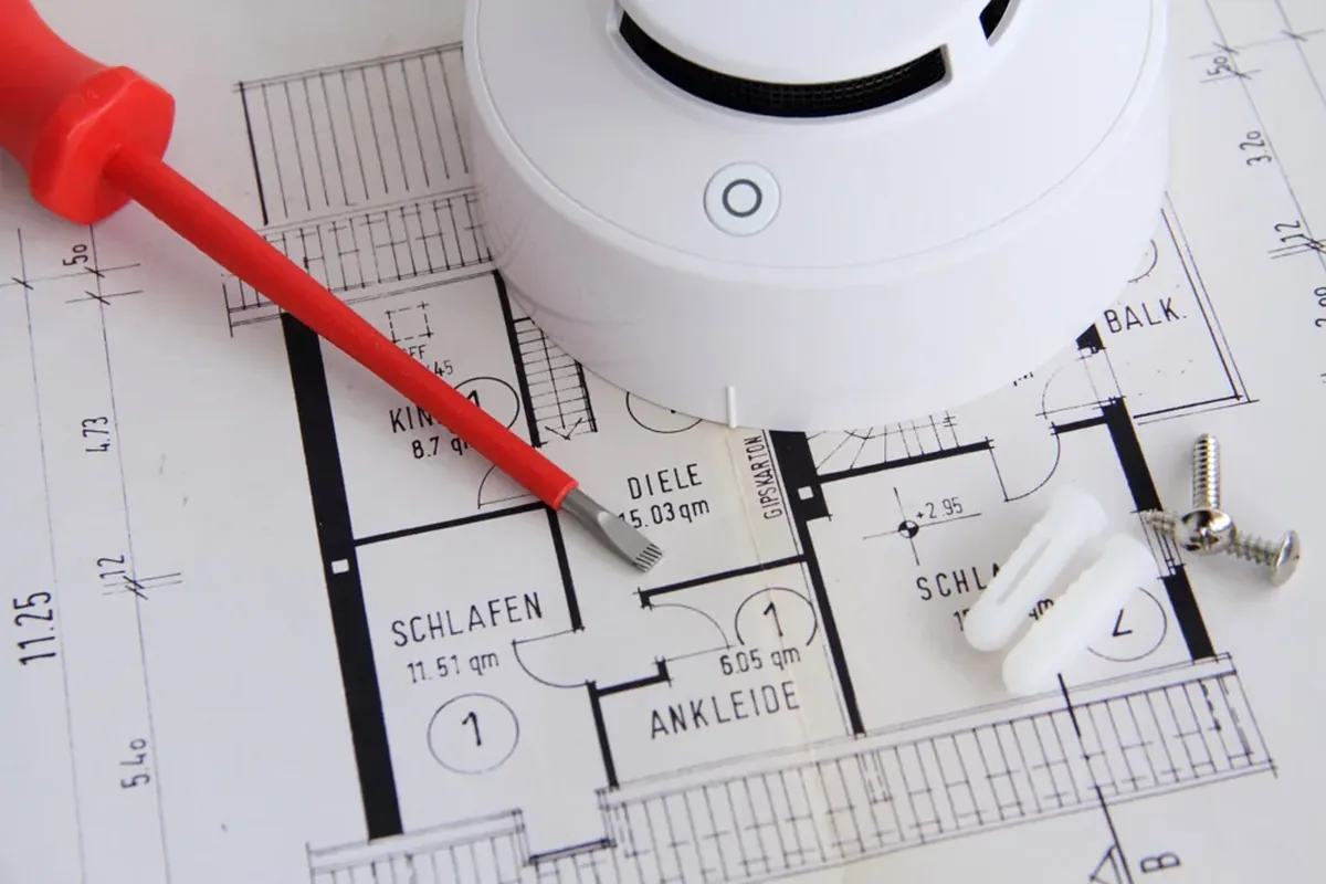 Architekten-Grundriss mit Elektroinstallations-Planung